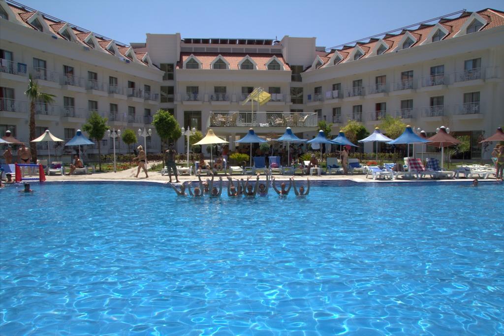 Grand Mir Amor Hotel Kiris Exterior photo