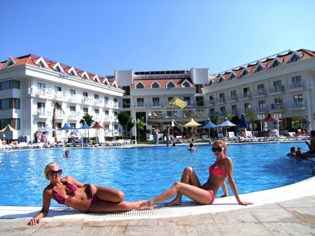 Grand Mir Amor Hotel Kiris Exterior photo